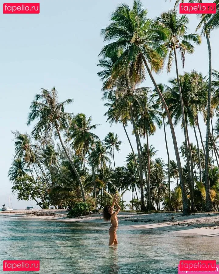 Ariadna Hafez Onlyfans Photo Gallery 