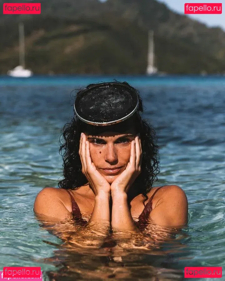 Ariadna Hafez Onlyfans Photo Gallery 