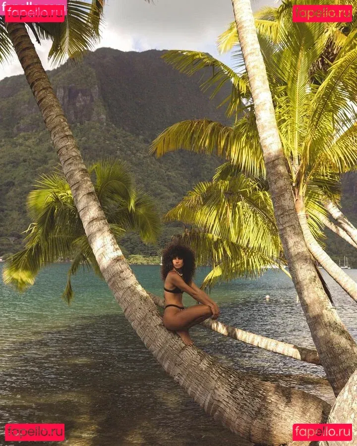 Ariadna Hafez Onlyfans Photo Gallery 