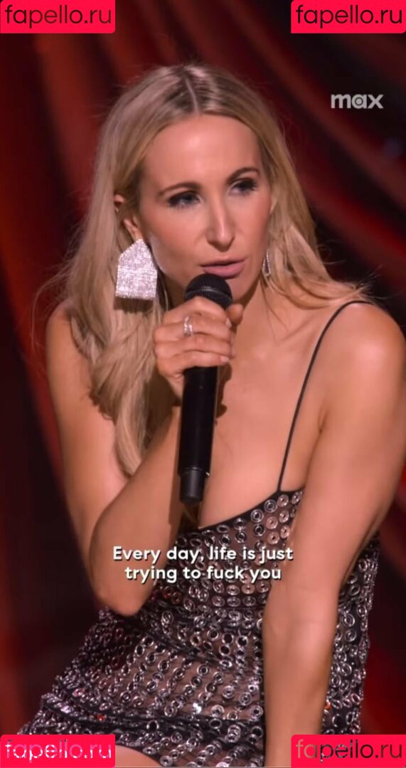 Nikki Glaser Onlyfans Photo Gallery 