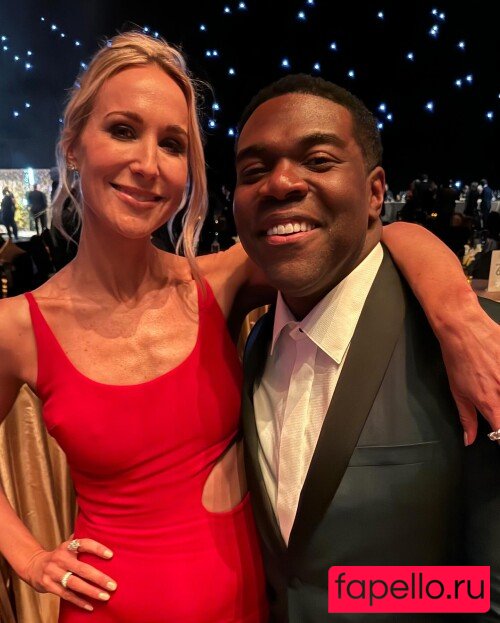 Nikki Glaser Onlyfans Photo Gallery 