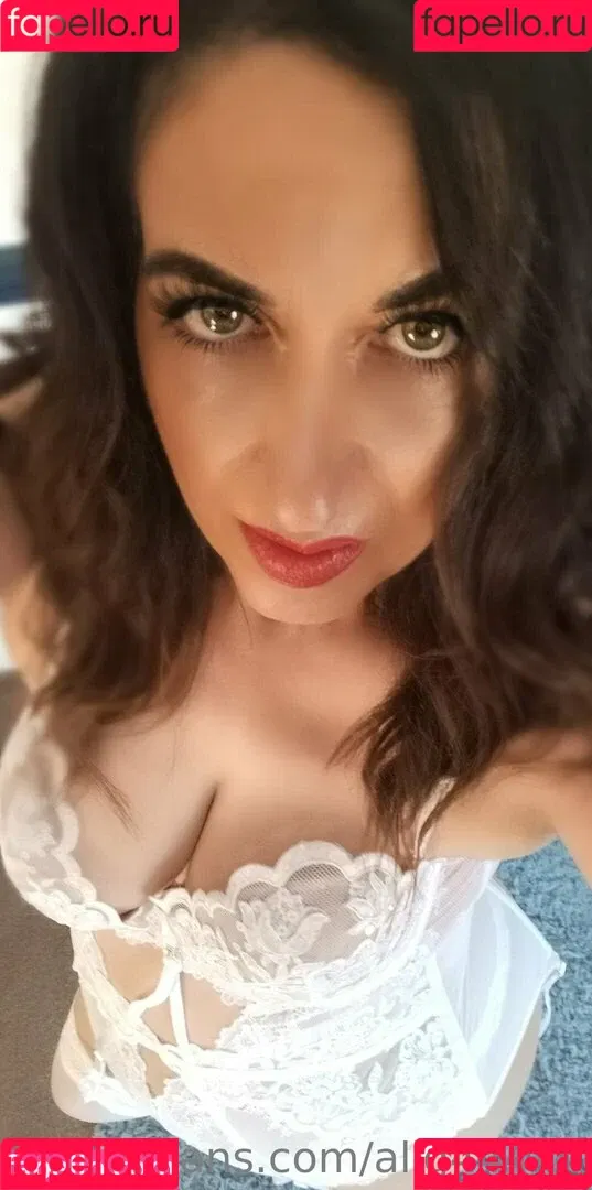 alig44444 Onlyfans Photo Gallery 