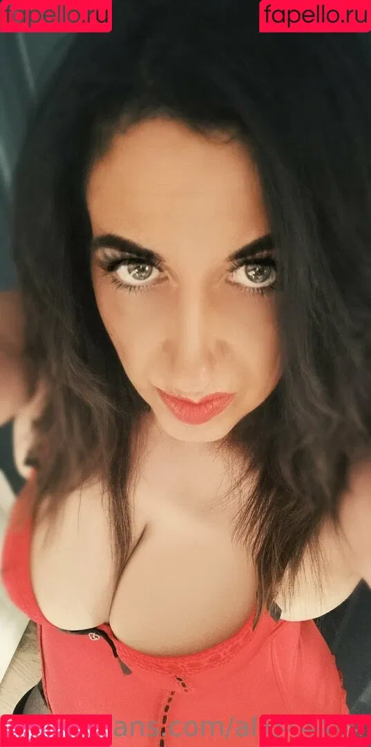 alig44444 Onlyfans Photo Gallery 