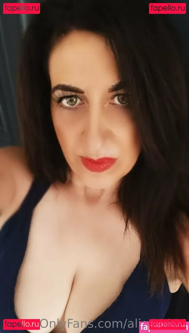 alig44444 Onlyfans Photo Gallery 