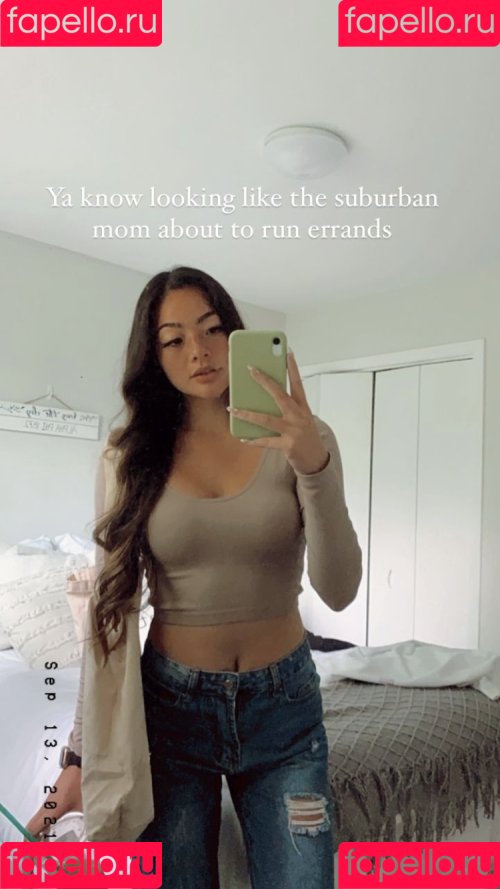 Carly Wong Onlyfans Photo Gallery 