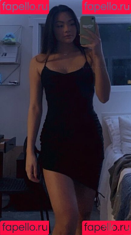 Carly Wong Onlyfans Photo Gallery 