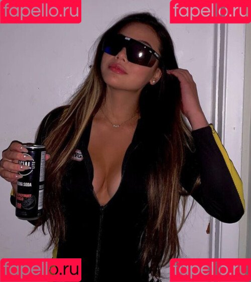 Carly Wong Onlyfans Photo Gallery 