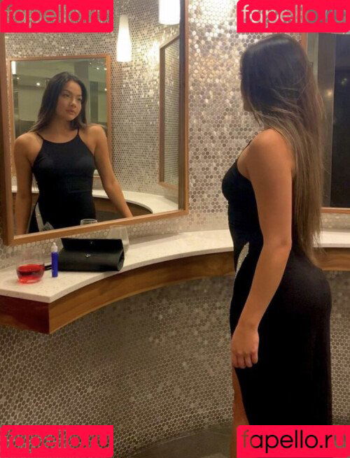 Carly Wong Onlyfans Photo Gallery 