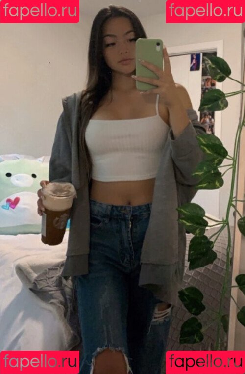 Carly Wong Onlyfans Photo Gallery 