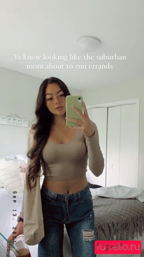 Carly Wong Onlyfans Photo Gallery 