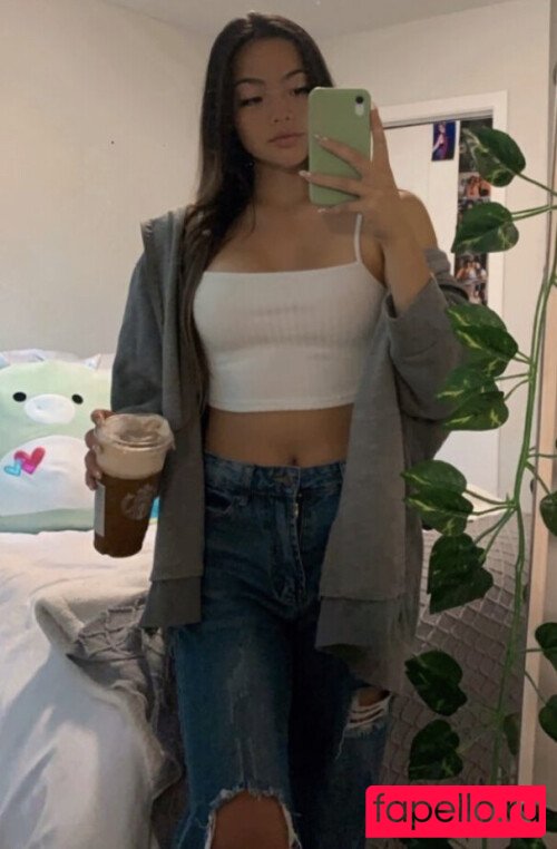 Carly Wong Onlyfans Photo Gallery 