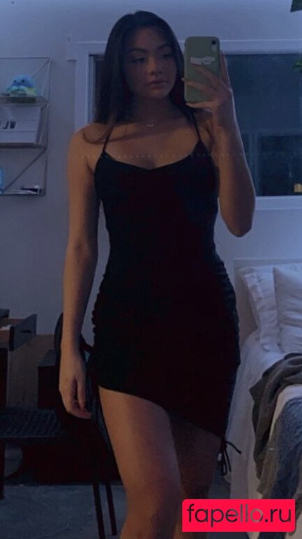 Carly Wong Onlyfans Photo Gallery 