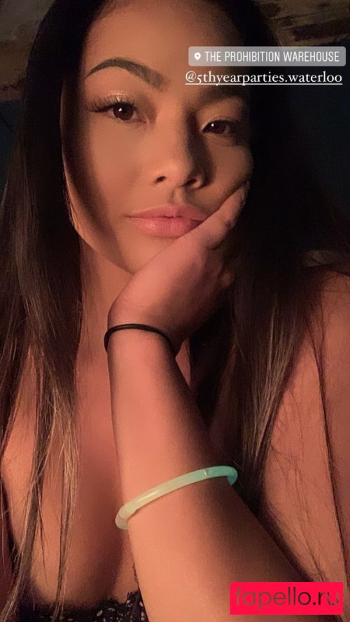 Carly Wong Onlyfans Photo Gallery 