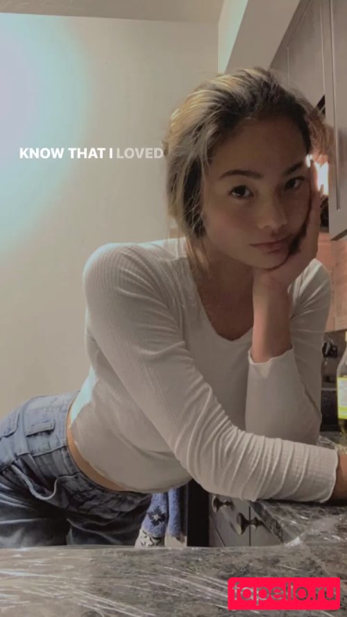 Carly Wong Onlyfans Photo Gallery 