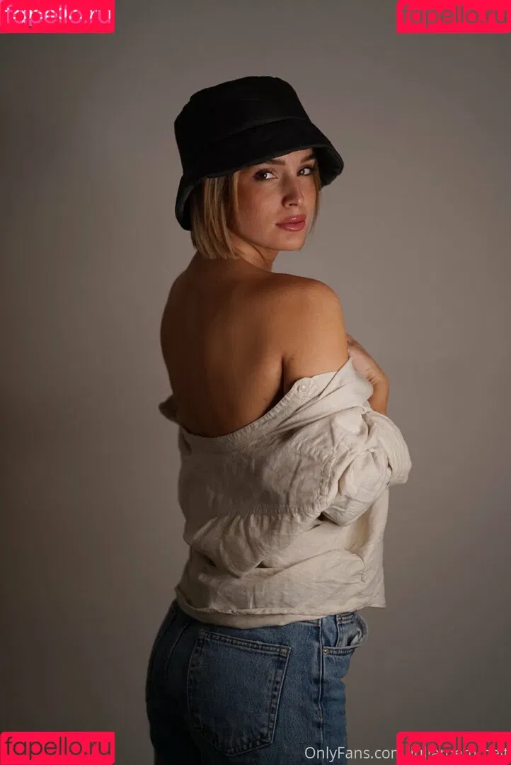Juliaroemmelt Onlyfans Photo Gallery 