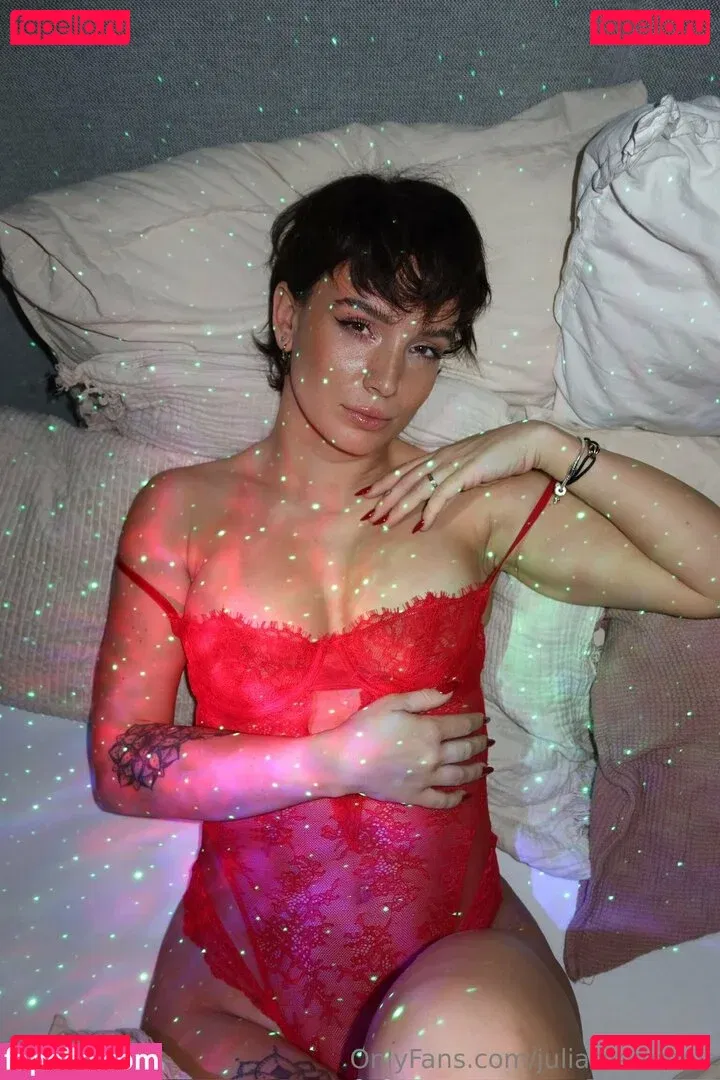 Juliaroemmelt Onlyfans Photo Gallery 
