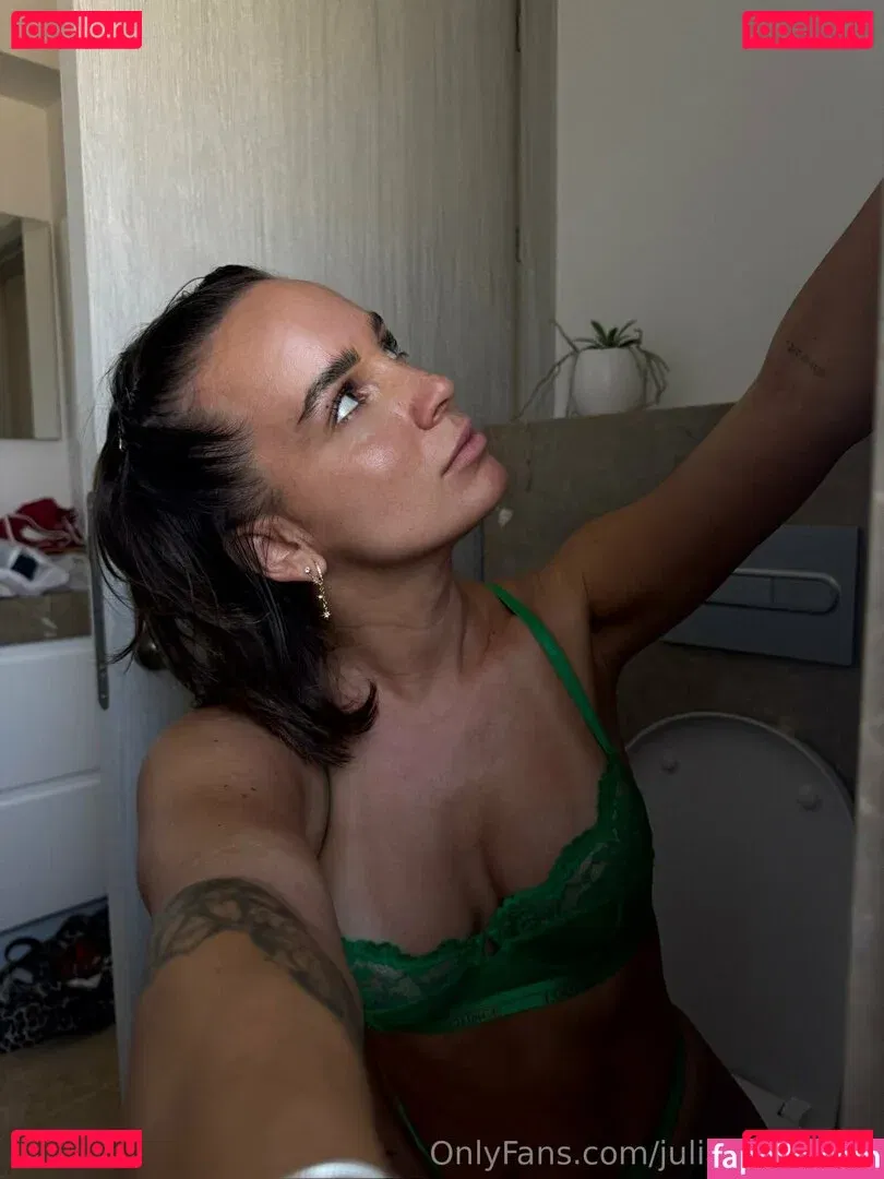 Juliaroemmelt Onlyfans Photo Gallery 