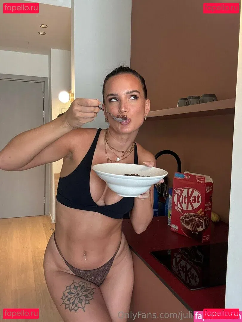 Juliaroemmelt Onlyfans Photo Gallery 