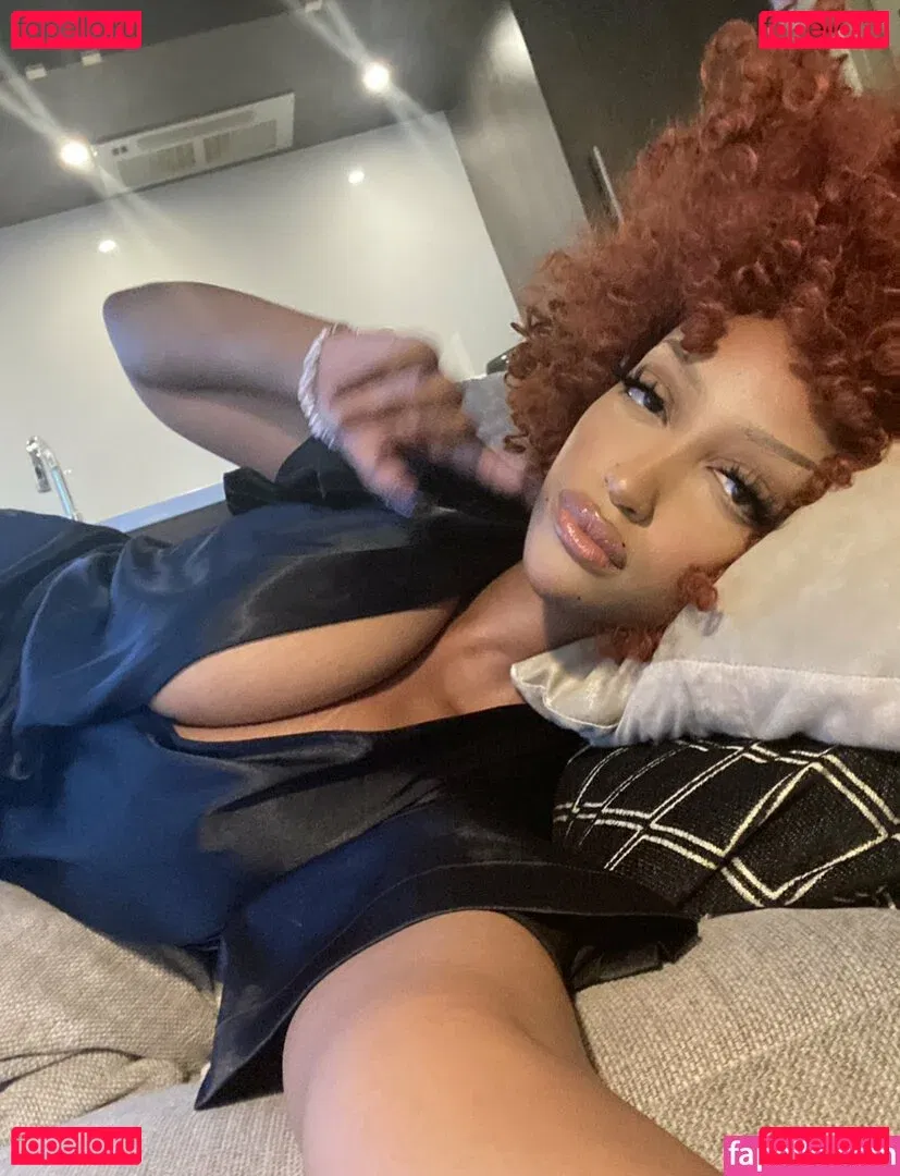 Solaya Ismail Onlyfans Photo Gallery 