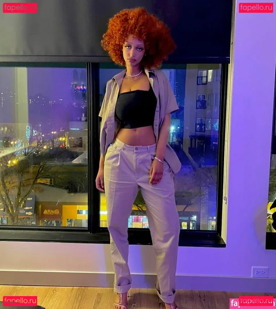 Solaya Ismail Onlyfans Photo Gallery 