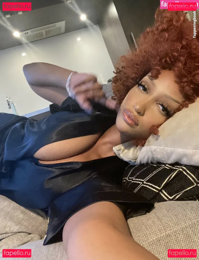 Solaya Ismail Onlyfans Photo Gallery 