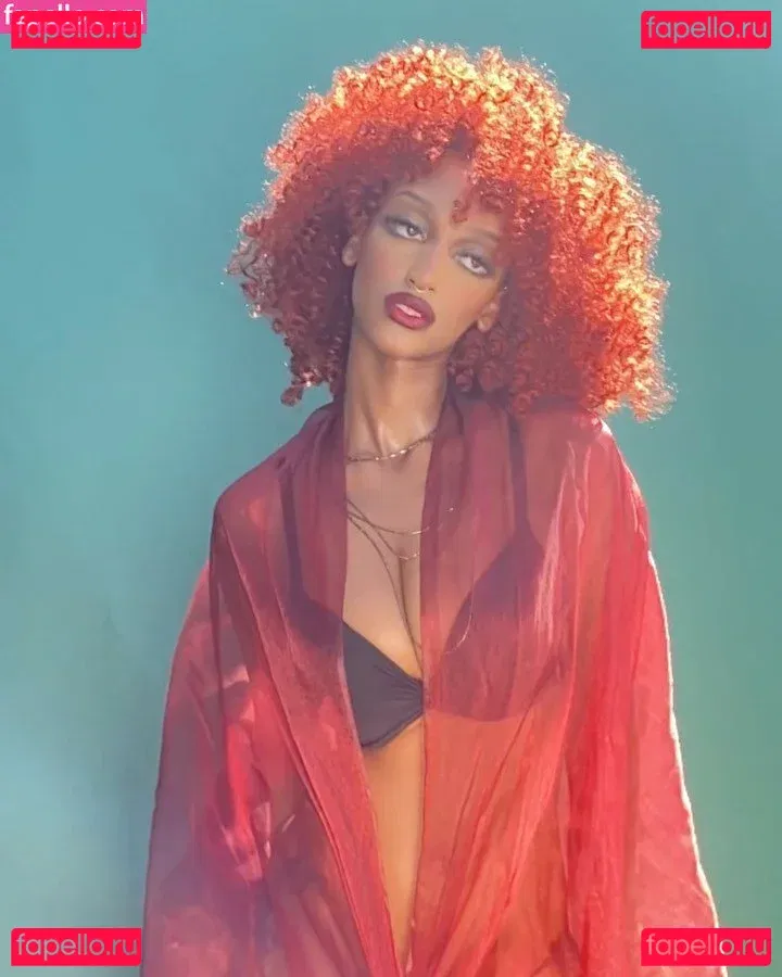 Solaya Ismail Onlyfans Photo Gallery 