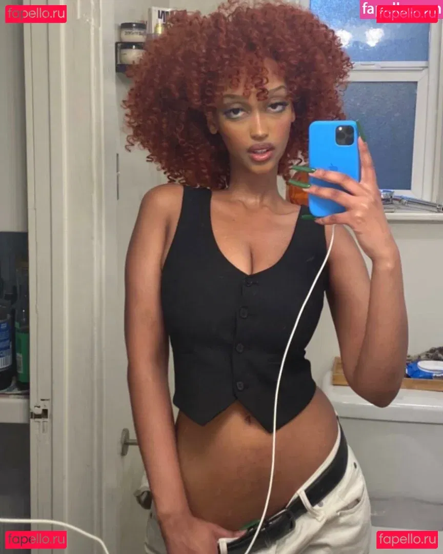 Solaya Ismail Onlyfans Photo Gallery 