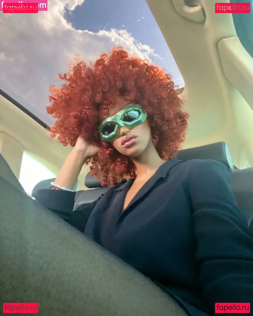 Solaya Ismail Onlyfans Photo Gallery 