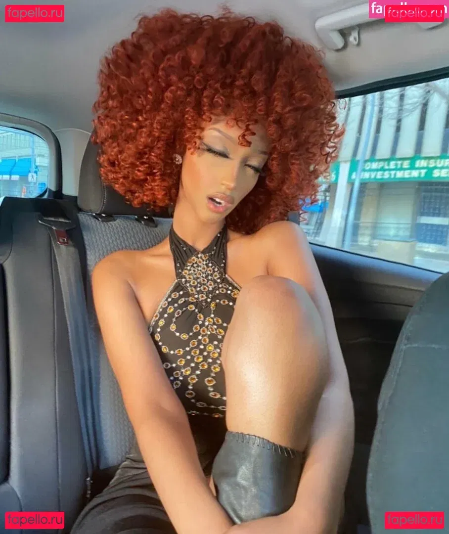 Solaya Ismail Onlyfans Photo Gallery 