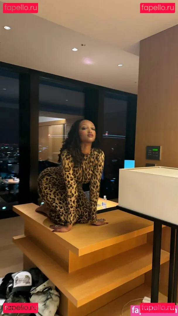 Solaya Ismail Onlyfans Photo Gallery 