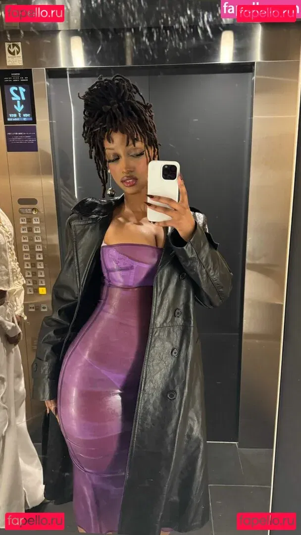 Solaya Ismail Onlyfans Photo Gallery 