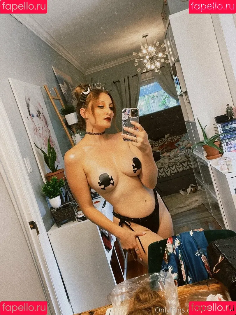 hollytwolf Onlyfans Photo Gallery 