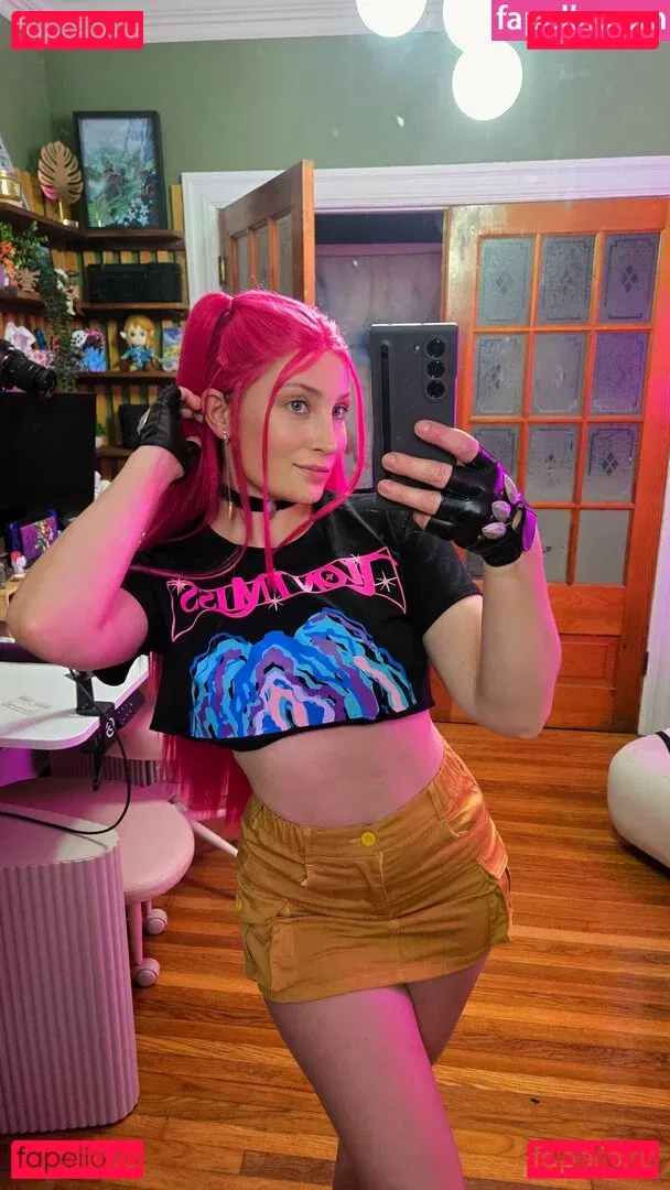 hollytwolf Onlyfans Photo Gallery 