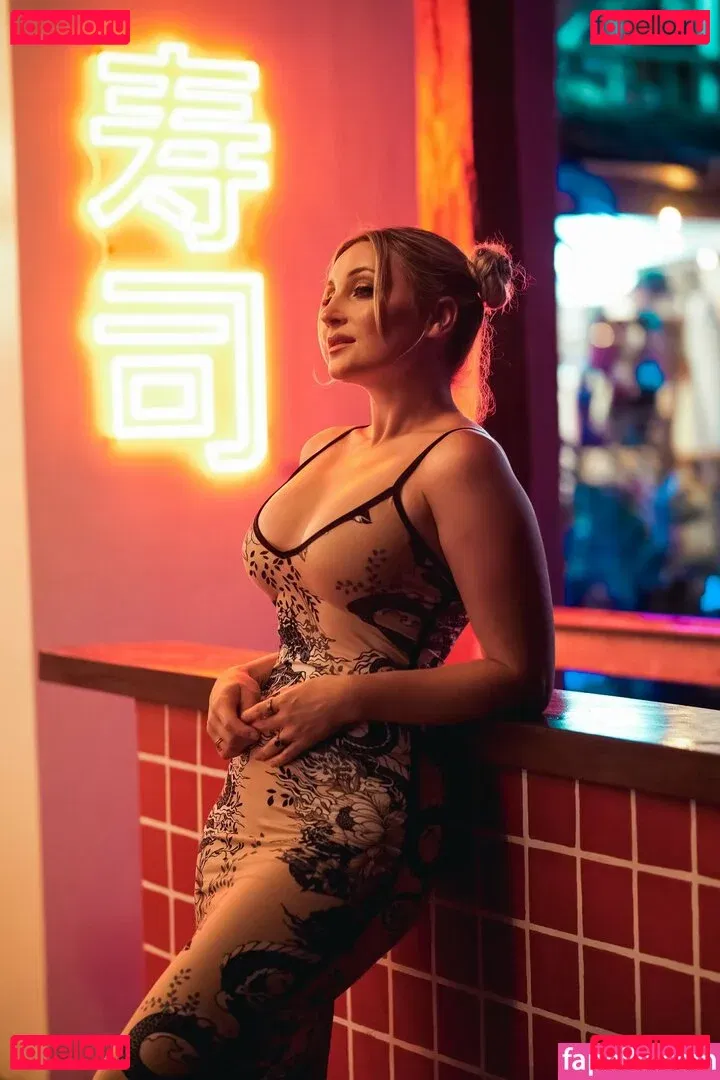 hollytwolf Onlyfans Photo Gallery 