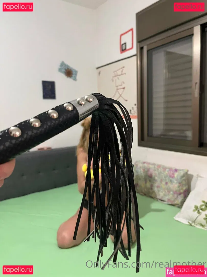 onlmomy Onlyfans Photo Gallery 