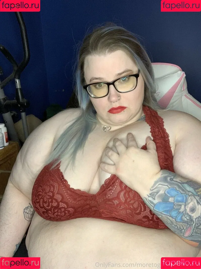 adenahx Onlyfans Photo Gallery 