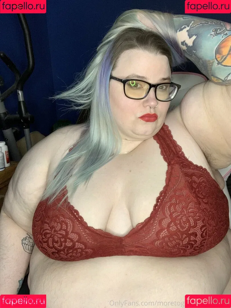 adenahx Onlyfans Photo Gallery 
