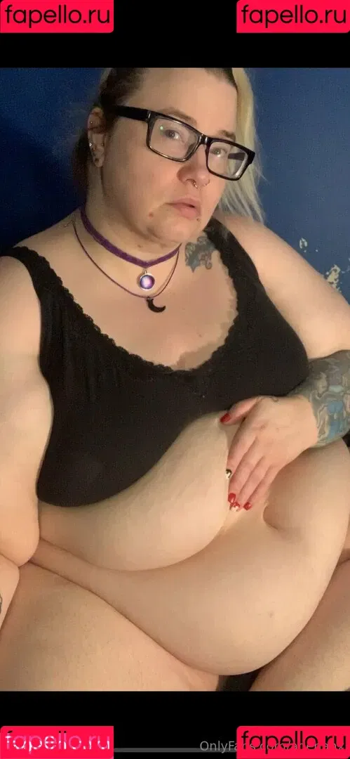 adenahx Onlyfans Photo Gallery 