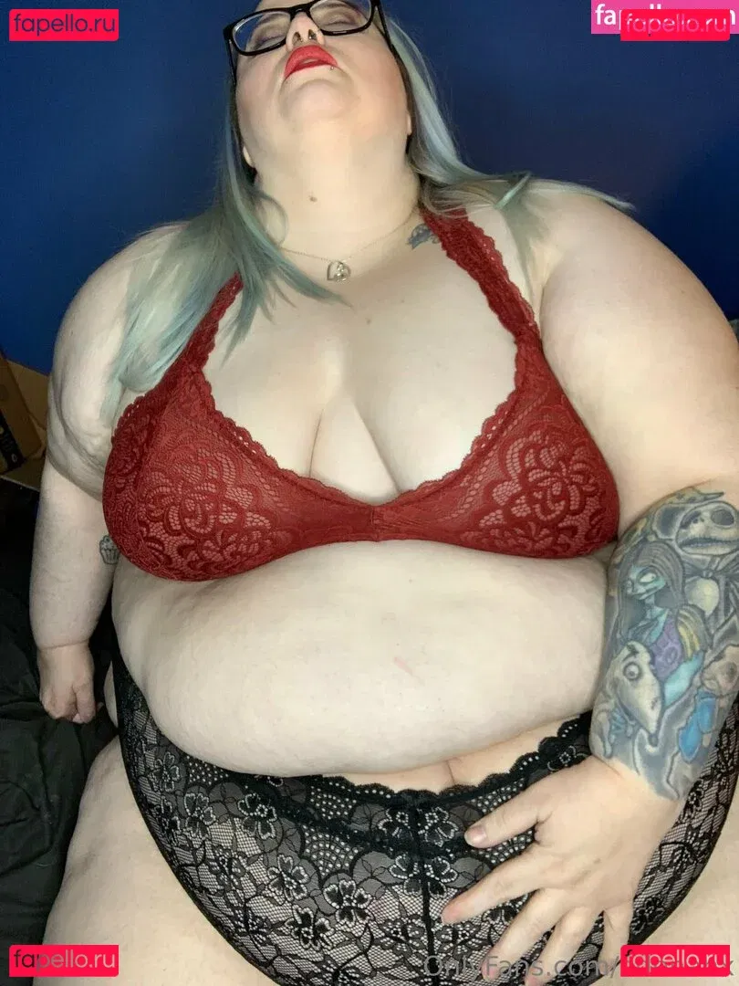 adenahx Onlyfans Photo Gallery 