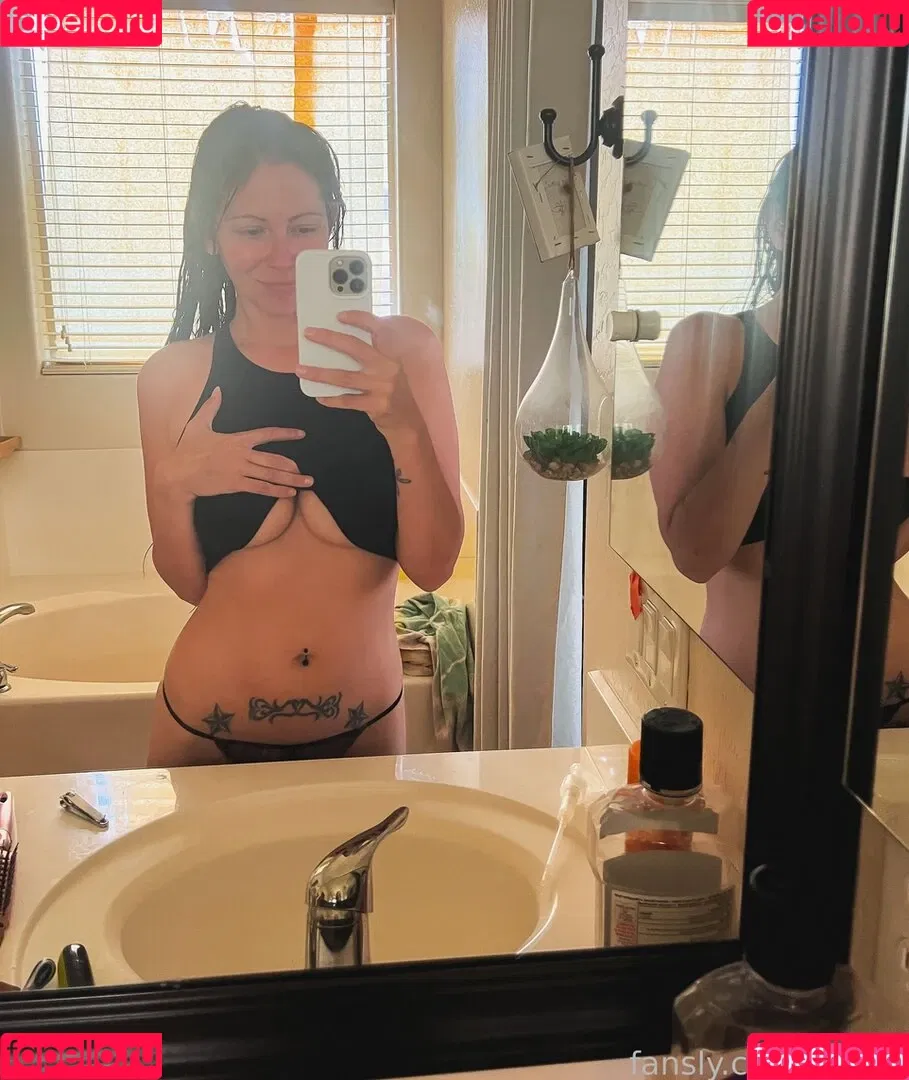 Jessica "Snaps" Bencomo Onlyfans Photo Gallery 