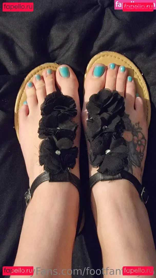 footfantasy35 Onlyfans Photo Gallery 