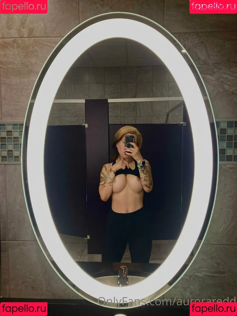 auroraredd Onlyfans Photo Gallery 