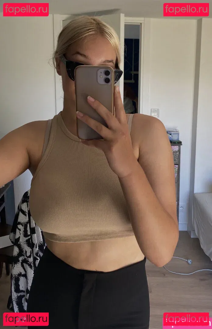 Blondy1 Onlyfans Photo Gallery 