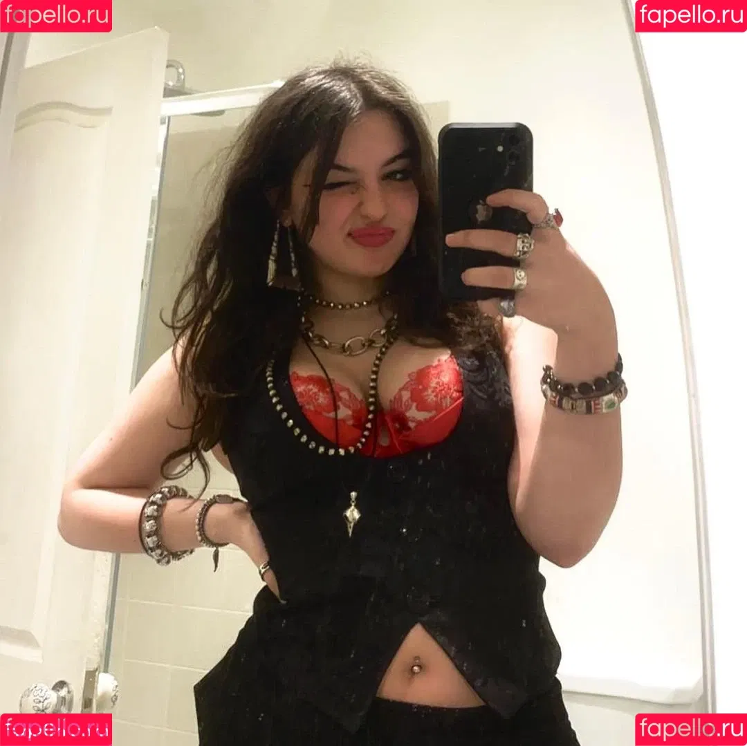 Maddy Adderley Onlyfans Photo Gallery 