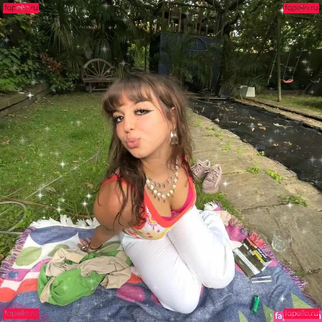 Maddy Adderley Onlyfans Photo Gallery 