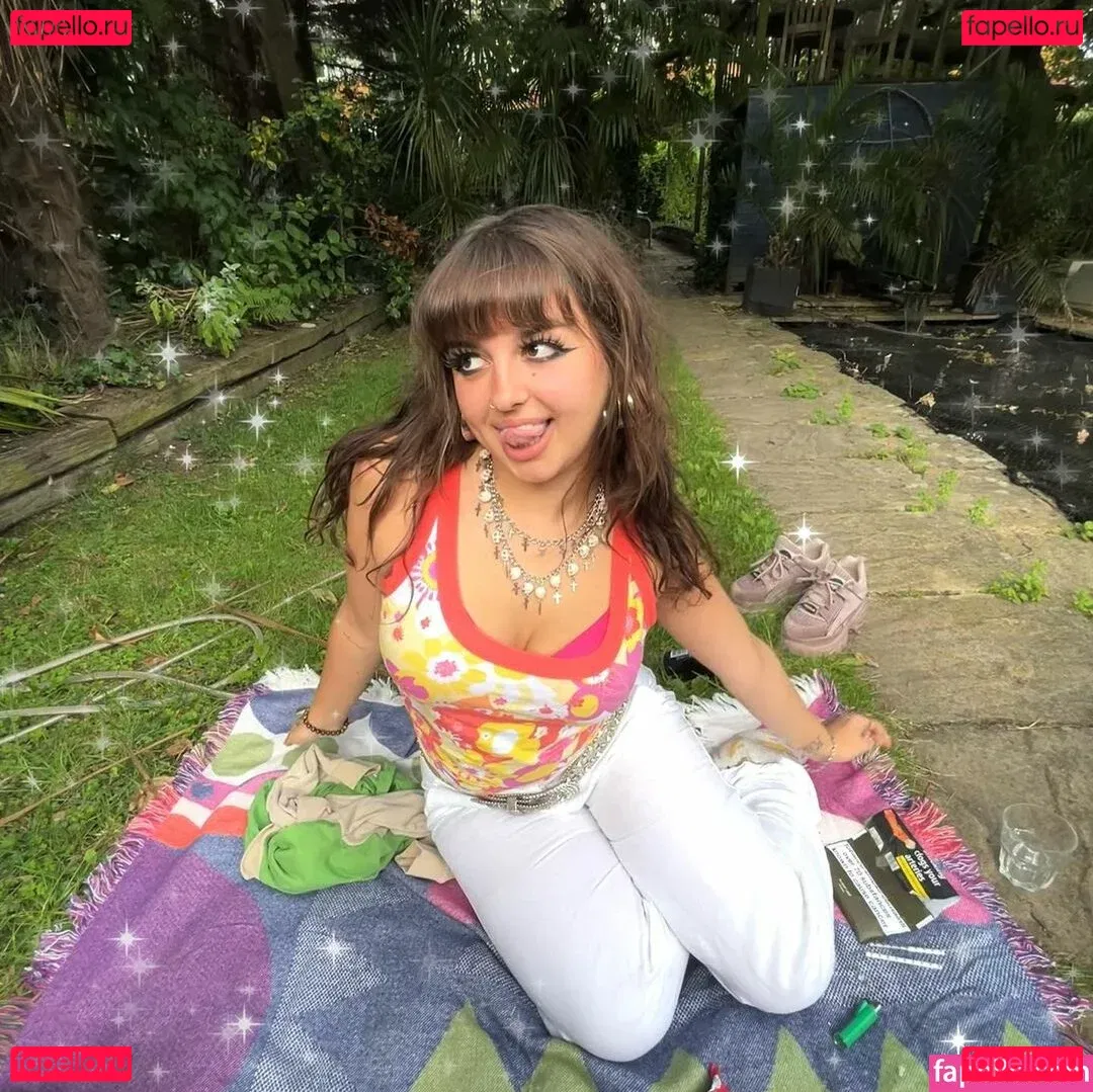 Maddy Adderley Onlyfans Photo Gallery 