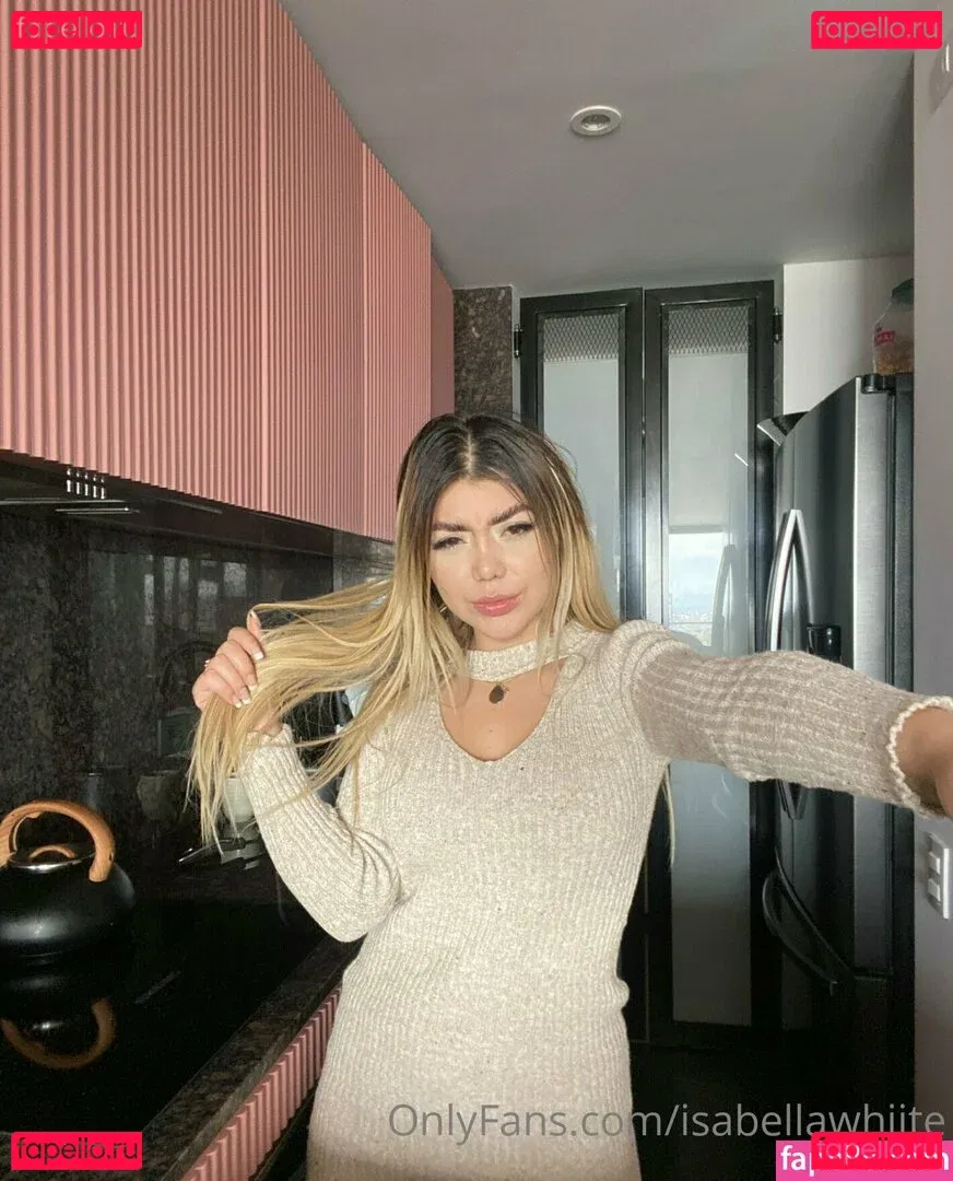 isabellawhiite Onlyfans Photo Gallery 