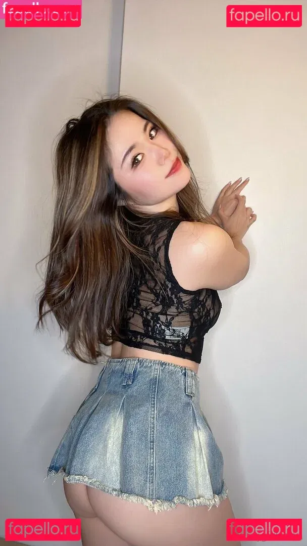 jgirlrena Onlyfans Photo Gallery 