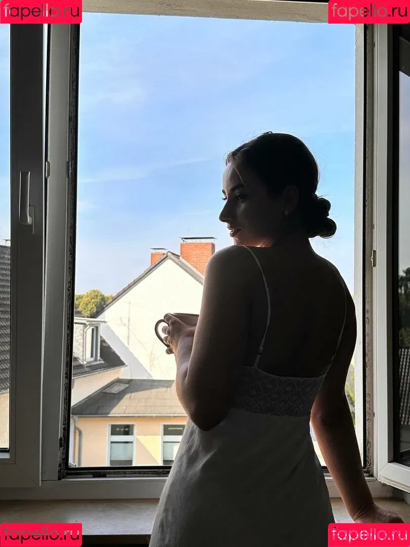 NaughtyCola Onlyfans Photo Gallery 