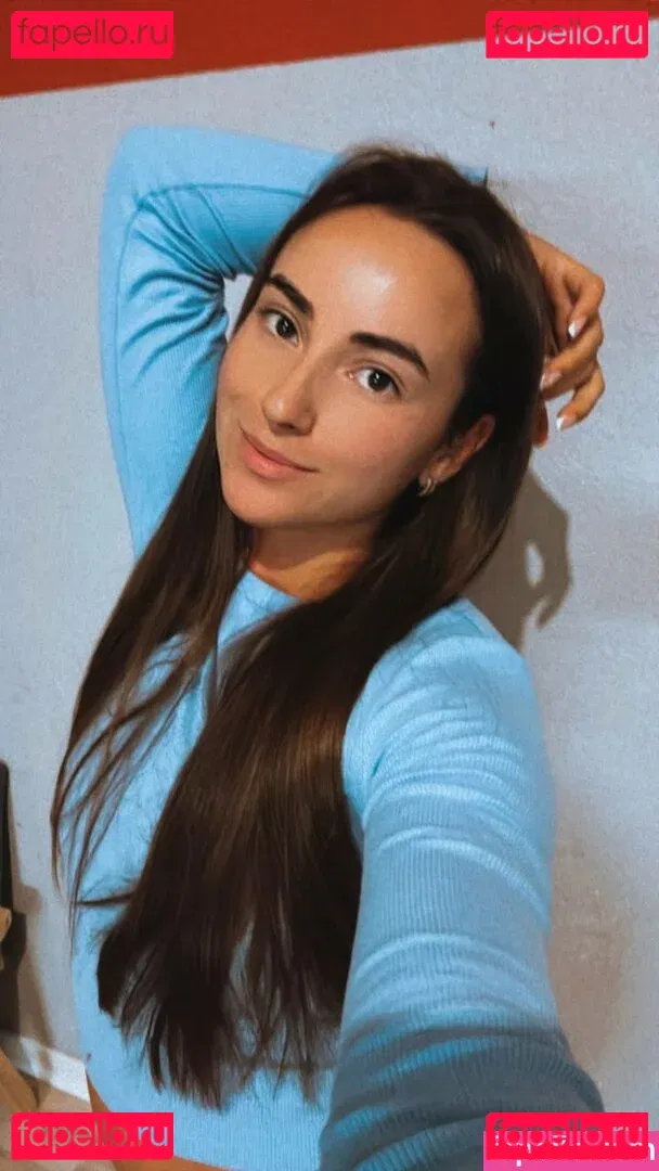 NaughtyCola Onlyfans Photo Gallery 